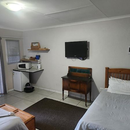 Mimosa Guesthouse كوليزبيرغ المظهر الخارجي الصورة